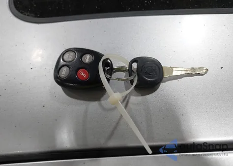 2003 Saturn L-Series L200 из США, поврежденный, VIN 1G8JU54F53Y542117